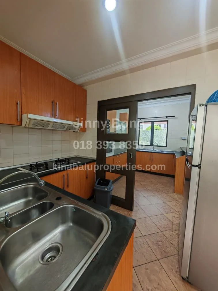 Wet kitchen with dry kitchen in the background