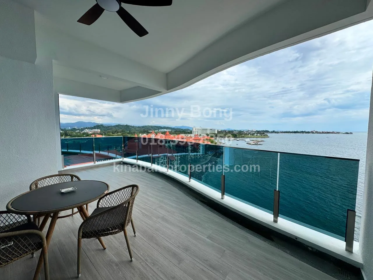 Balcony with sea view