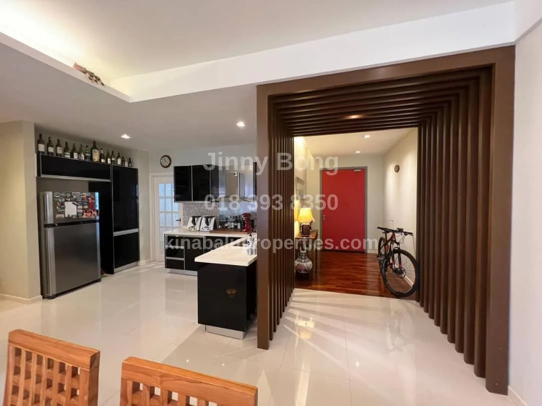 Dry Kitchen and Entrance Foyer