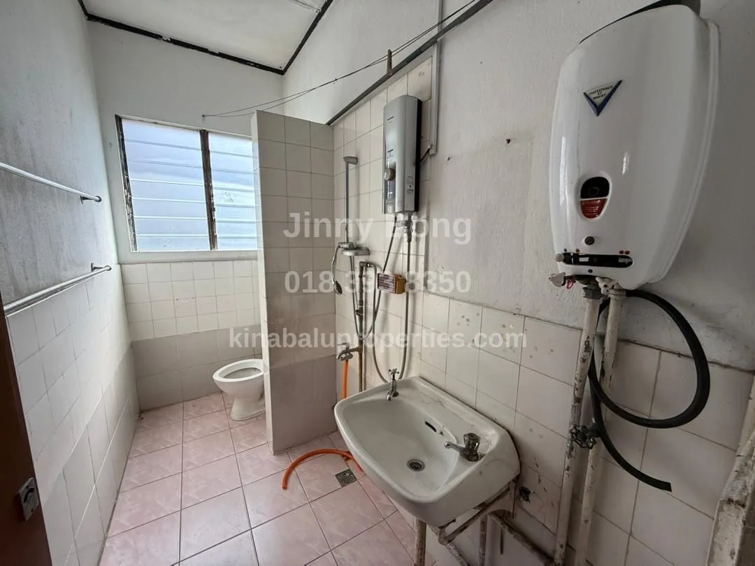First-floor bathroom
