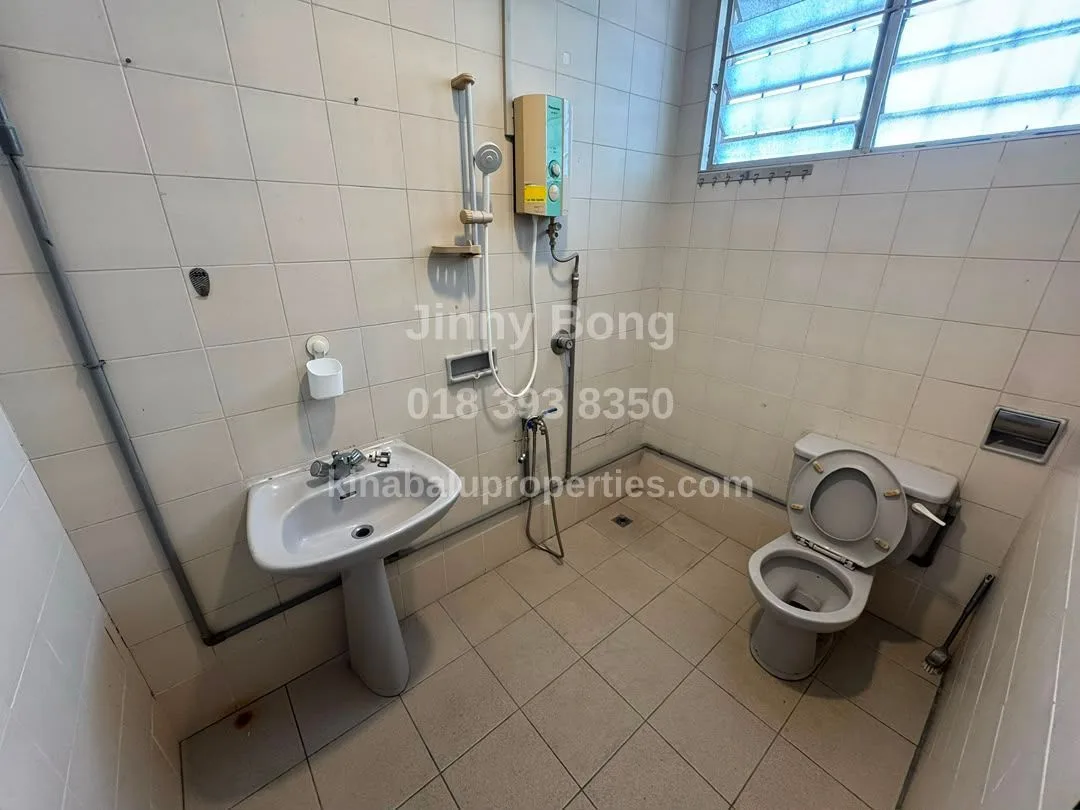 Bathroom 2